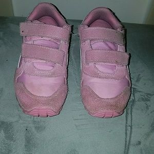 Kids sneakers